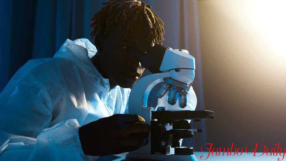 How To Become a Pharmaceutical Technologist in Kenya